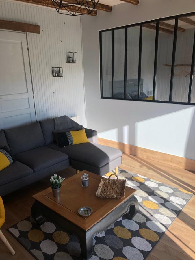 Les Vieille Tuiles Apartment Cudos Екстериор снимка